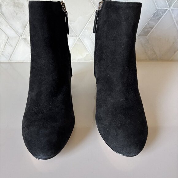 Kate Spade Size 9B Black Suede Ankle Boot Zipper Taraji Pearl Boot Pointed Toe - Picture 2 of 9
